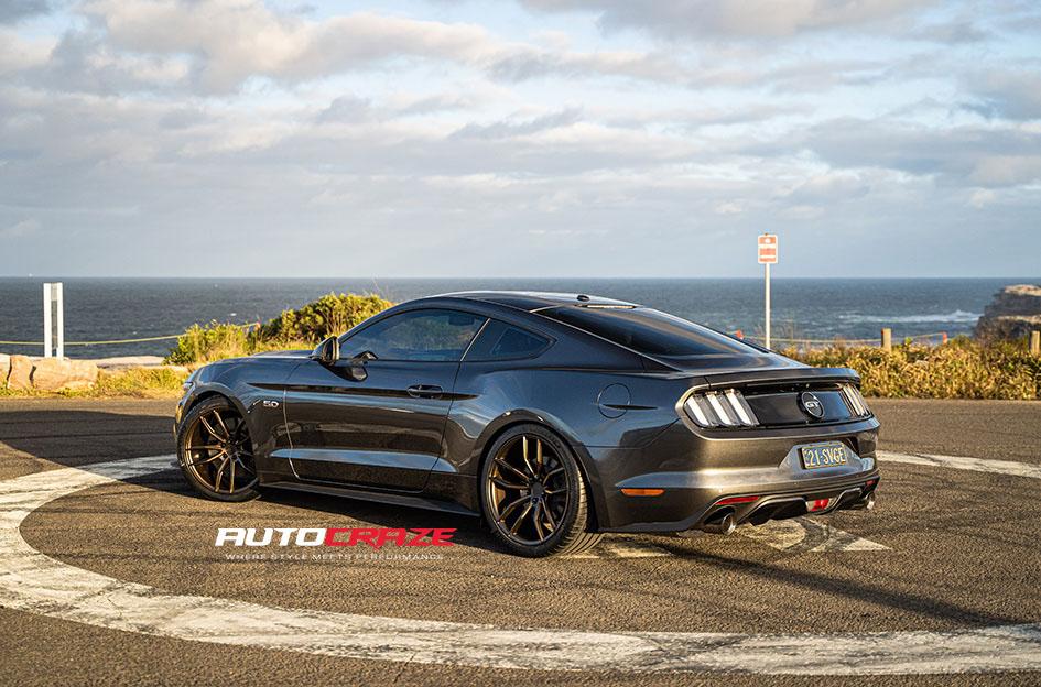 FORD MUSTANG SF11 BRONZE